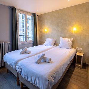 Habitación Estándar con 2 Camas Individuales